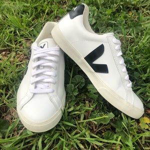 VEJA ESPLAR LEATHER WHITE BLACK